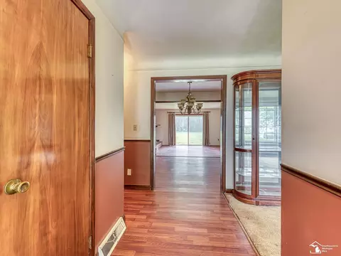 Entry Way - 1810 Whipple, Carleton, MI 48117 photo 3 of 3