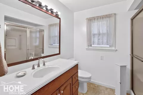 Bath - 825 N State, Owosso, MI 48867 photo 1 of 1
