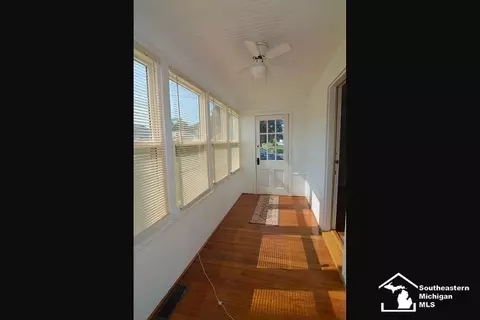 Exterior - 201 N Dettman, Jackson, MI 49202 photo 6 of 7