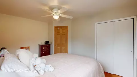 Bedroom - 4386 N Elms, Flushing, MI 48433 photo 5 of 5