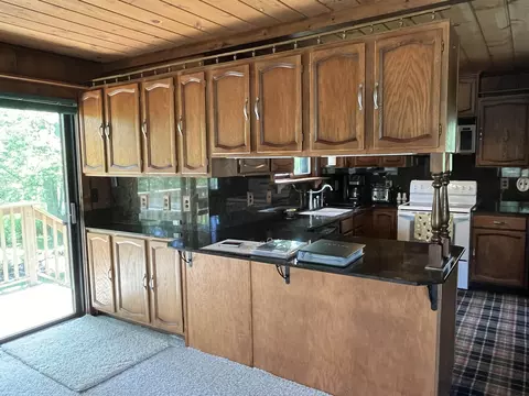 5392 Thornchester, Gladwin, MI 48624 photo 12