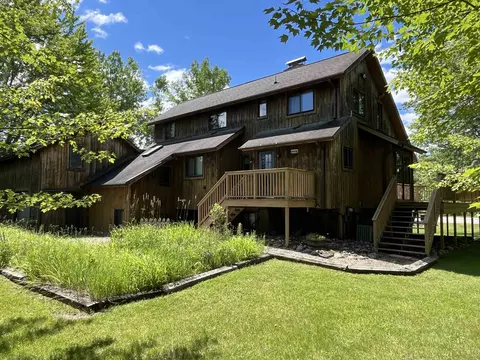 5392 Thornchester, Gladwin, MI 48624 photo 3