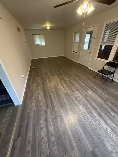 Living - 426 Dell, Flint, MI 48507 photo 1 of 2