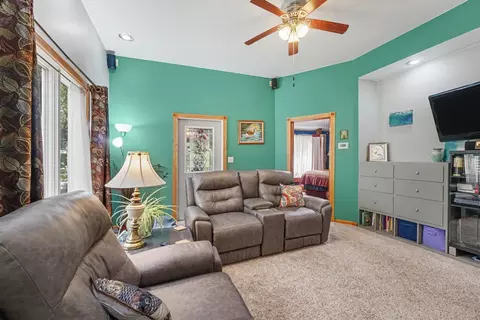 Living - 535 E Sebewaing, Sebewaing, MI 48759 photo 2 of 2