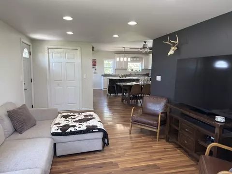 Living - 4951 Deckerville, Deckerville, MI 48427 photo 2 of 2
