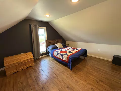 Bedroom - 4951 Deckerville, Deckerville, MI 48427 photo 2 of 2