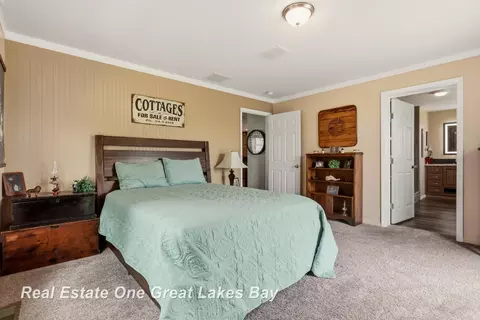 Bedroom - 6801 Standish, Bentley, MI 48613 photo 3 of 5