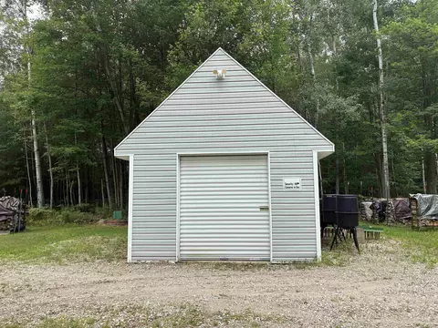 Exterior - 1871 W Youngs, Gladwin, MI 48624 photo 21 of 24