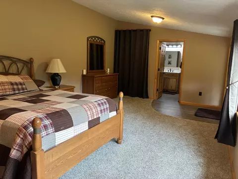 Bedroom - 1871 W Youngs, Gladwin, MI 48624 photo 2 of 5