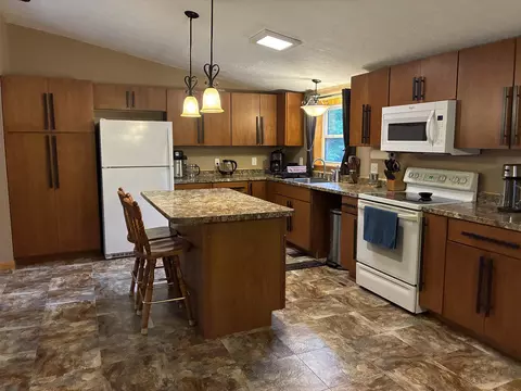Kitchen - 1871 W Youngs, Gladwin, MI 48624 photo 2 of 3
