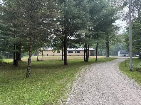 Exterior - 1871 W Youngs, Gladwin, MI 48624 photo 12 of 24