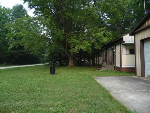 Exterior - 668 Big Oaks, Gladwin, MI 48624 photo 14 of 27