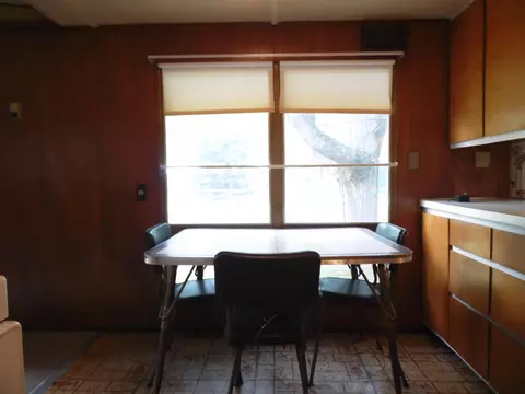 Kitchen - 668 Big Oaks, Gladwin, MI 48624 photo 5 of 7