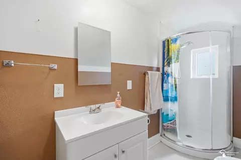 Bath - 4165 Fay, Carleton, MI 48117 photo 6 of 8