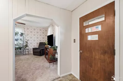 Entry Way - 4165 Fay, Carleton, MI 48117 photo 2 of 5
