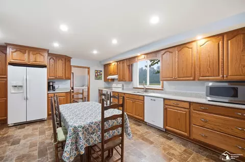 Kitchen - 4165 Fay, Carleton, MI 48117 photo 1 of 6