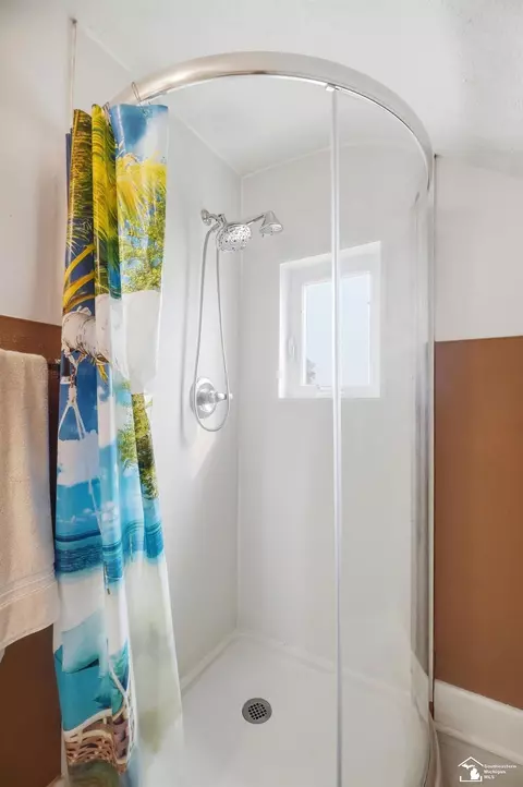 Bath - 4165 Fay, Carleton, MI 48117 photo 8 of 8