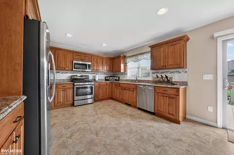 Kitchen - 18508 Opal, Macomb, MI 48042 photo 3 of 3