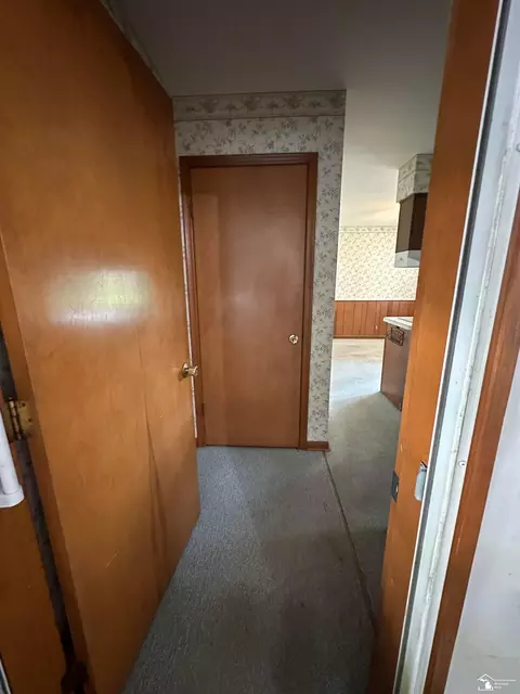 Entry Way - 53 Calvin, Monroe, MI 48162 photo 1 of 6