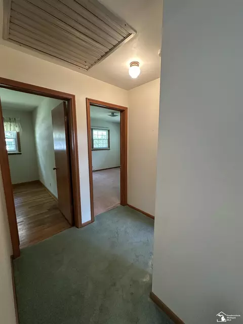 Entry Way - 53 Calvin, Monroe, MI 48162 photo 5 of 6