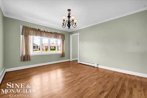 Living - 7252 Cardinal, Clay, MI 48001 photo 9 of 9