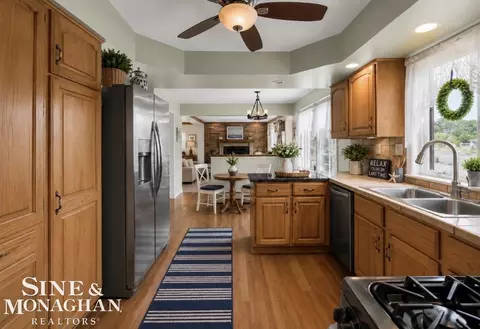 Kitchen - 7252 Cardinal, Clay, MI 48001 photo 5 of 7