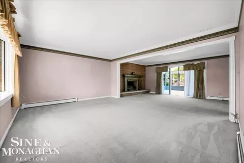 Living - 7252 Cardinal, Clay, MI 48001 photo 2 of 9