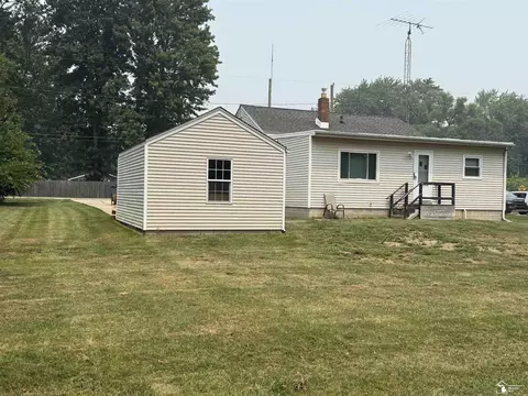 Exterior - 1115 Cherry, Temperance, MI 48182 photo 2 of 2