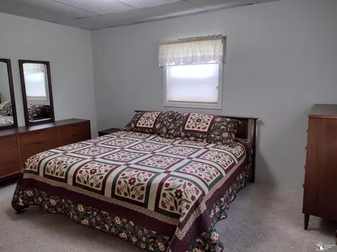 Bedroom - 1115 Cherry, Temperance, MI 48182 photo 2 of 7