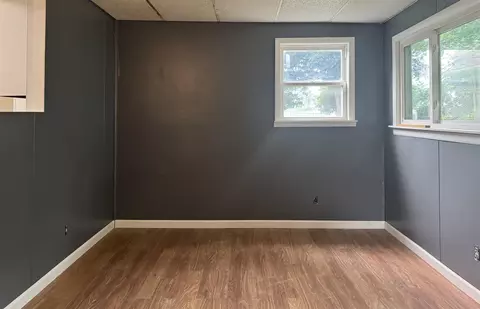 Living - 4442 Cherrytree, Flint, MI 48507 photo 3 of 3