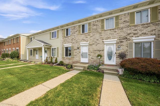 29230 Brittany, Roseville, MI 48066