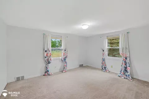 Bedroom - 8331 E Coldwater, Davison, MI 48423 photo 2 of 2