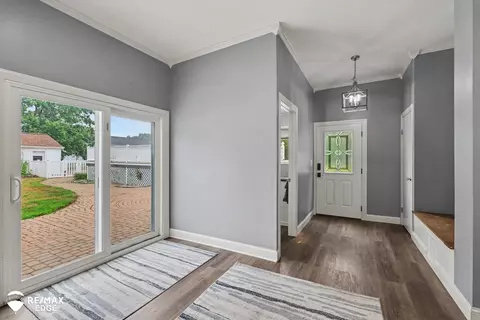 Entry Way - 8331 E Coldwater, Davison, MI 48423 photo 3 of 3