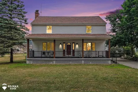 Exterior - 8331 E Coldwater, Davison, MI 48423 photo 7 of 7