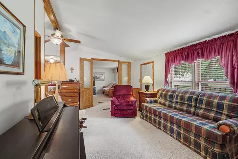 Living - 425 E Maple, Gladwin, MI 48624 photo 1 of 3