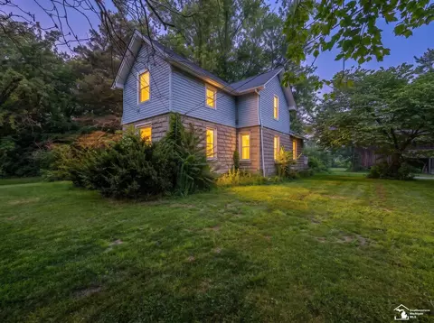 Exterior - 4970 Bluebush, Monroe, MI 48162 photo 2 of 12