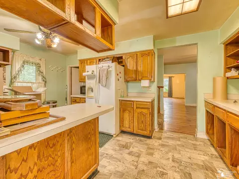 Kitchen - 4970 Bluebush, Monroe, MI 48162 photo 2 of 4