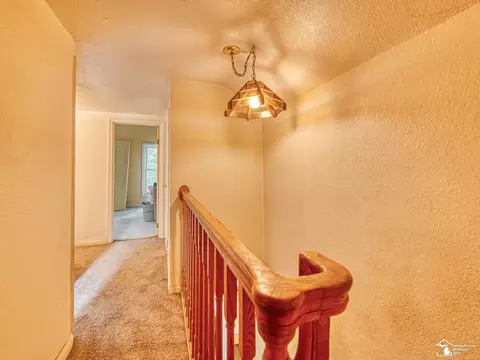 Entry Way - 4970 Bluebush, Monroe, MI 48162 photo 1 of 2