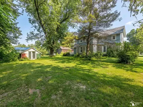 Exterior - 4970 Bluebush, Monroe, MI 48162 photo 6 of 12