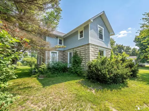 Exterior - 4970 Bluebush, Monroe, MI 48162 photo 5 of 12