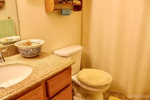 Bath - 1403 N Elevation, Hancock, MI 49930 photo 1 of 2