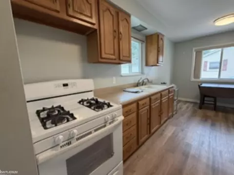 Kitchen - 1819 Washington, Algonac, MI 48001 photo 2 of 4