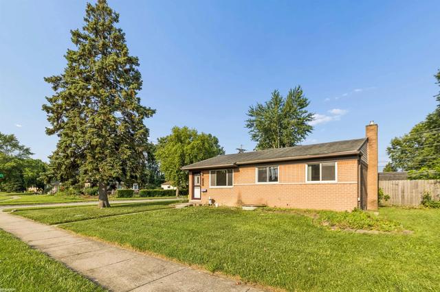 35733 Simon, Clinton Township, MI 48035