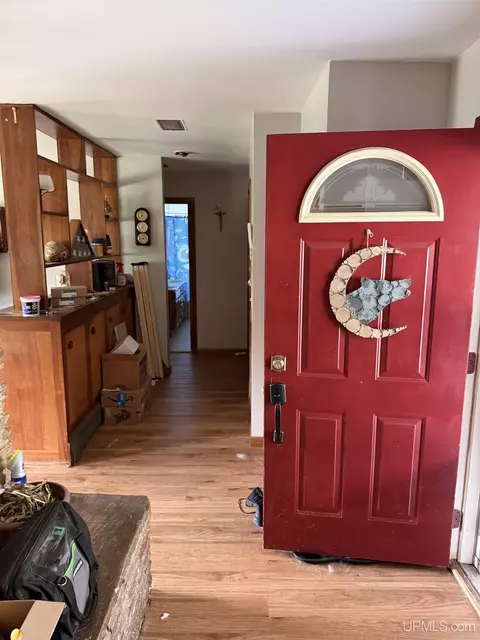 Entry Way - 604 Cedar, Munising, MI 49862 photo 1 of 1