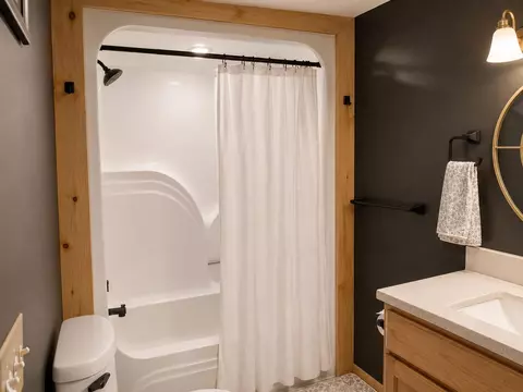 Bath - 155 Oak Grv, Harrison, MI 48625 photo 2 of 3