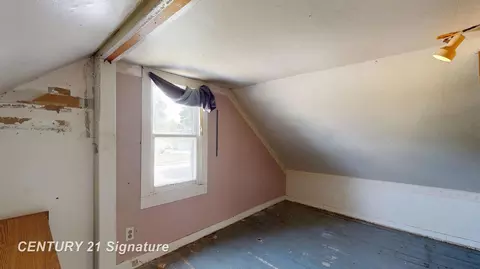 Bedroom - 455 Deland, Flushing, MI 48433 photo 2 of 2