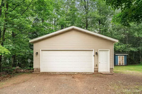 Exterior - 140 E Brebner, Negaunee, MI 49866 photo 5 of 5
