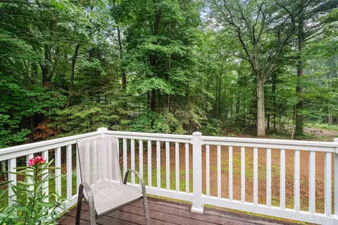Exterior - 140 E Brebner, Negaunee, MI 49866 photo 3 of 5
