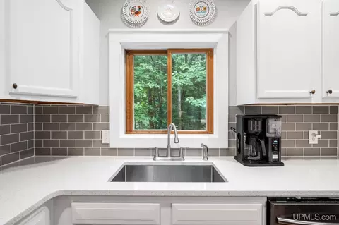 Kitchen - 140 E Brebner, Negaunee, MI 49866 photo 2 of 3