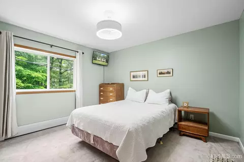 Bedroom - 140 E Brebner, Negaunee, MI 49866 photo 1 of 6